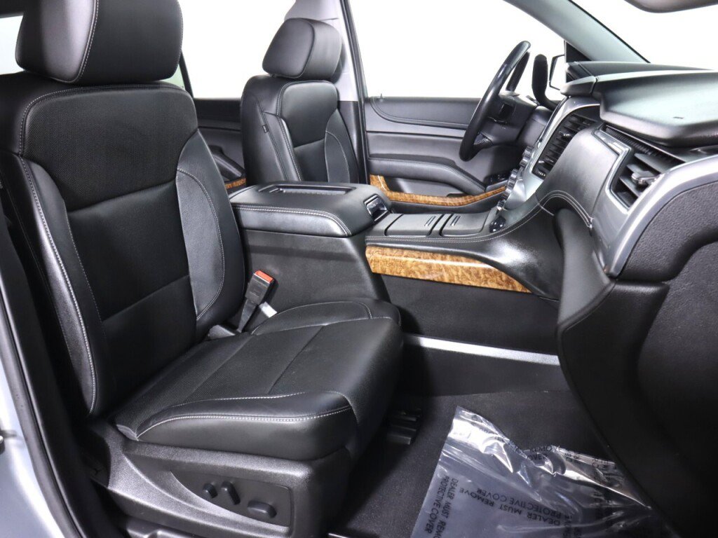 Used 2019 Chevrolet Tahoe Premier AWD/4WD image 48