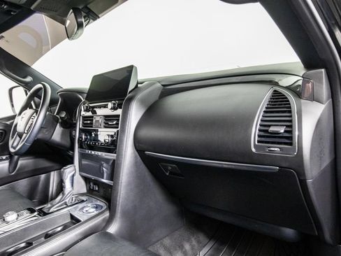 Used 2022 Nissan Armada SL w/ Midnight Edition Package RWD image 20