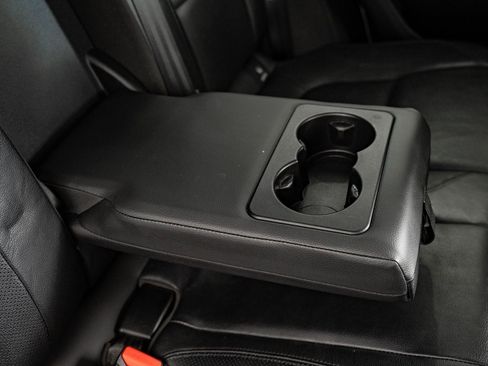 Used 2021 Jaguar F-PACE S image 45