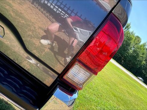 Used 2023 Toyota Tacoma SR5 RWD image 26