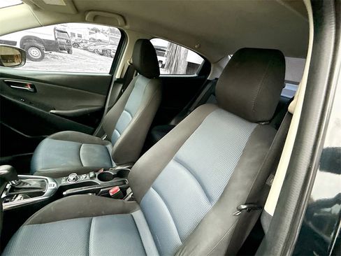 Used 2016 Scion iA image 21