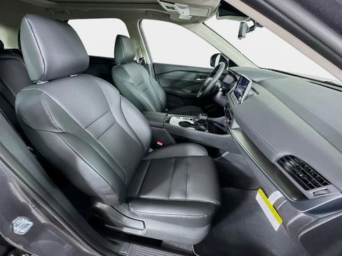 New 2026 Nissan Rogue SV FWD image 28