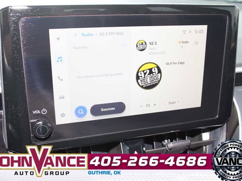 Used 2026 Toyota Corolla LE image 31