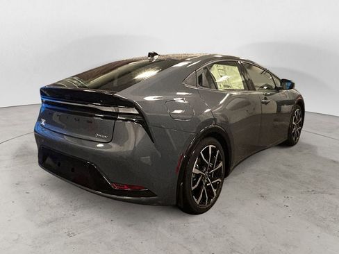 New 2026 Toyota Prius Plug-In Hybrid image 5