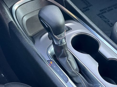 Used 2024 Chevrolet Malibu LT image 26