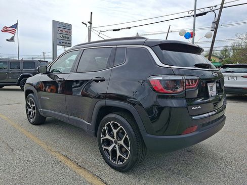 Certified 2025 Jeep Compass Limited AWD/4WD image 21