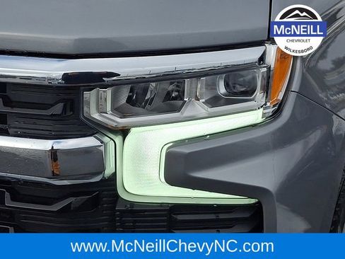 Used 2024 Chevrolet Silverado 1500 LT image 10