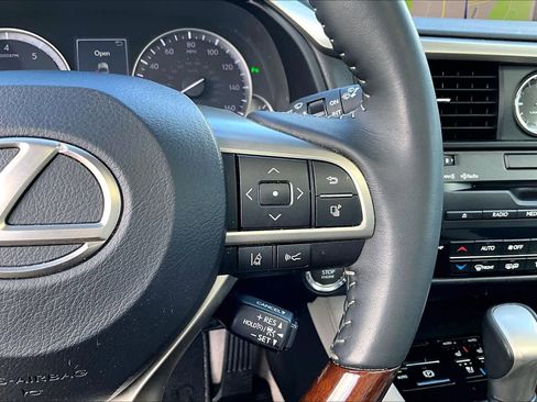 Used 2017 Lexus RX 350 FWD w/ Premium Package image 25