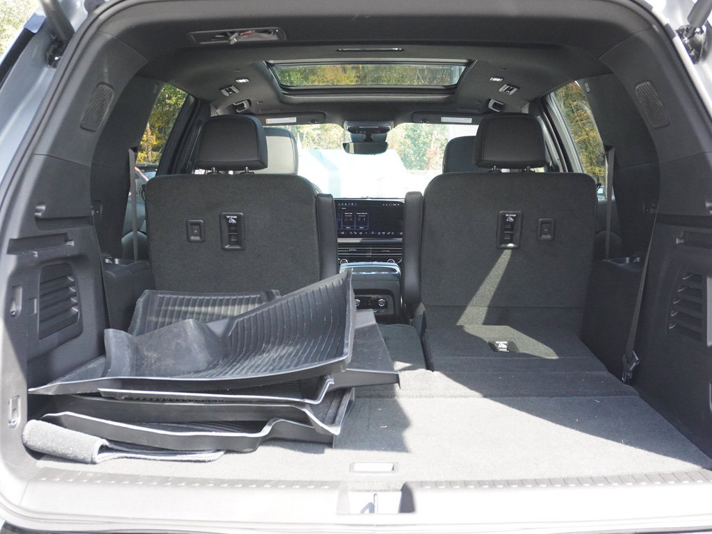 Used 2026 Chevrolet Traverse RS AWD/4WD image 25
