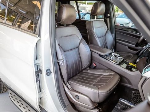 Used 2018 Mercedes-Benz GLS 450 4MATIC w/ Premium Package image 47