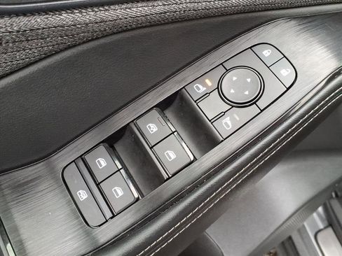 Certified 2023 Nissan Rogue SV image 15