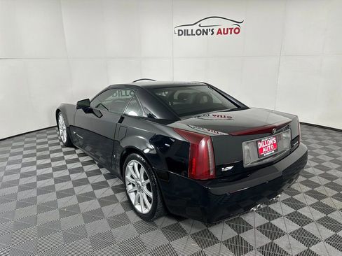 Used 2006 Cadillac XLR V image 4