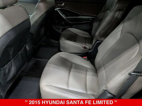 Used 2015 Hyundai Santa Fe Limited w/ Option Group 04 AWD/4WD image 29