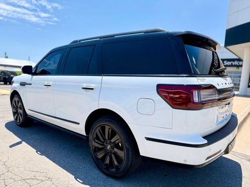 Used 2021 Lincoln Navigator Reserve AWD/4WD image 6