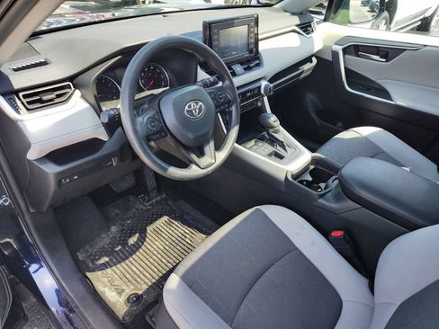 Used 2021 Toyota RAV4 XLE w/ Convenience Package AWD/4WD image 11