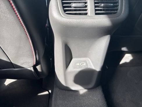 Used 2023 Buick Envision Essence w/ Sport Touring Package image 25