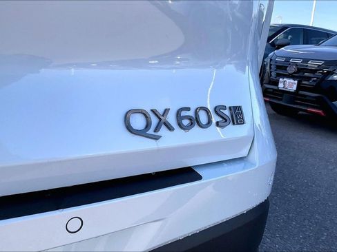 New 2026 INFINITI QX60 Sport AWD/4WD image 9