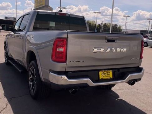 Used 2025 RAM 1500 Laramie AWD/4WD image 8