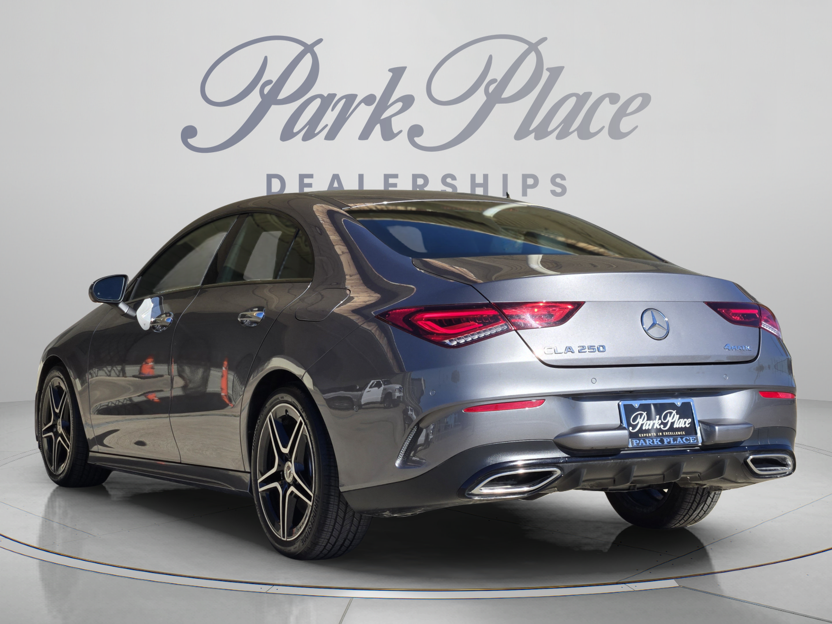 Used 2023 Mercedes-Benz CLA 250 4MATIC image 3