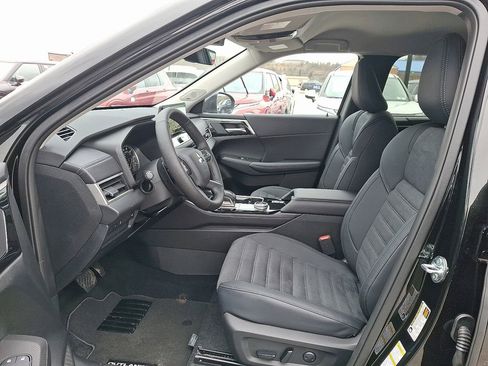 New 2026 Mitsubishi Outlander SE AWD/4WD image 6