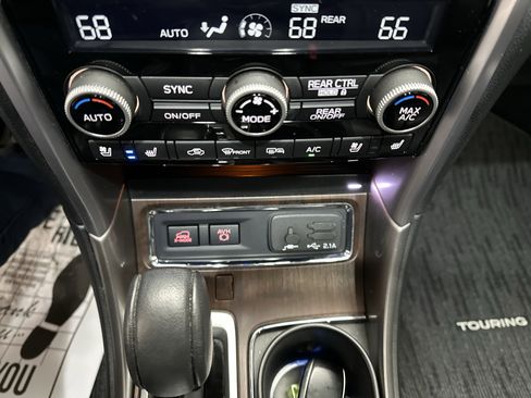 Used 2021 Subaru Ascent Touring w/ Popular Package #2A image 39