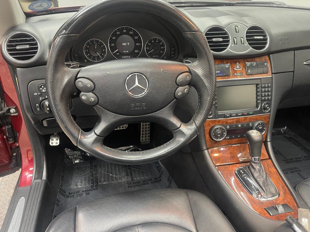 Used 2007 Mercedes-Benz CLK 550 Cabriolet image 21