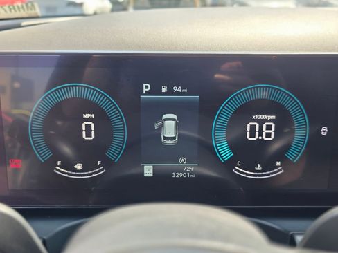 Used 2025 Hyundai Tucson SEL FWD image 23