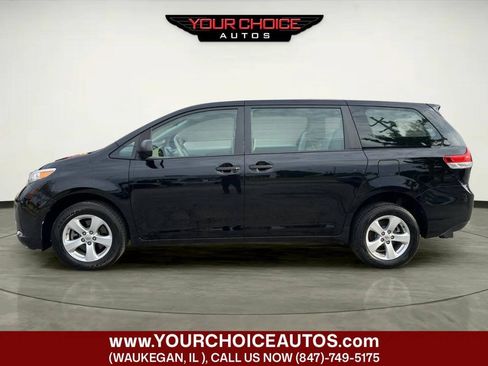 Used 2014 Toyota Sienna L FWD image 3