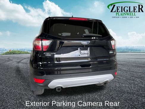 Used 2018 Ford Escape SEL w/ Ford Safe & Smart Package AWD/4WD image 4