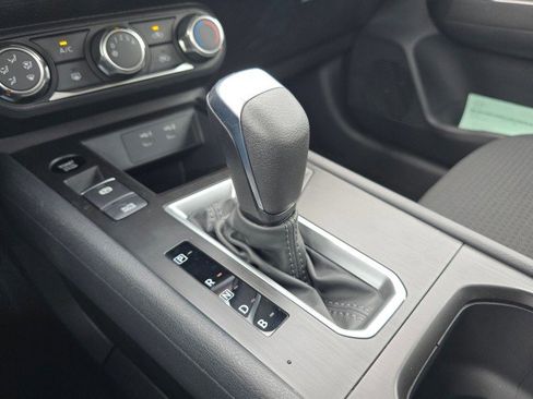 New 2026 Nissan Kicks S image 37