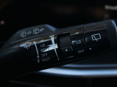 New 2026 Kia Sorento LX FWD image 30