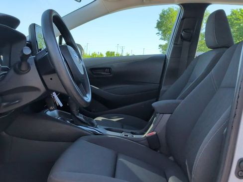 Used 2024 Toyota Corolla LE FWD image 13