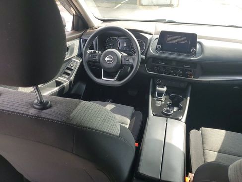 Certified 2023 Nissan Rogue SV AWD/4WD image 17