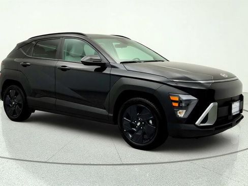 Used 2026 Hyundai Kona SEL Sport FWD image 3