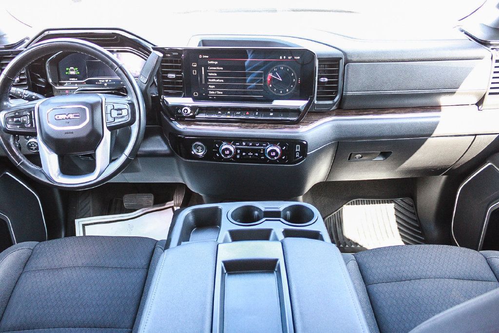 Used 2023 GMC Sierra 1500 Elevation AWD/4WD image 12