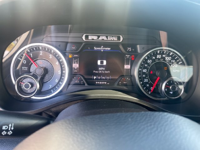 Used 2020 RAM 1500 Laramie w/ Sport Appearance Package AWD/4WD image 17