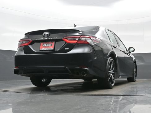 Used 2023 Toyota Camry SE FWD image 30