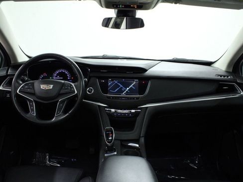 Used 2017 Cadillac XT5 Luxury w/ Driver Awareness Package image 78