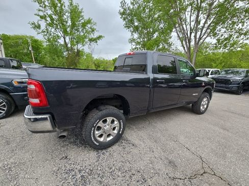 Used 2022 RAM 2500 Big Horn w/ Level B Equipment Group AWD/4WD image 8