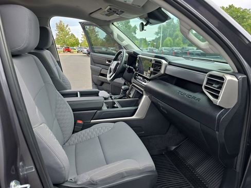 Used 2022 Toyota Tundra SR5 image 11