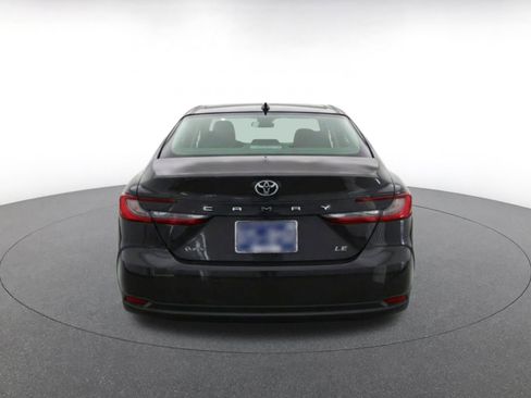 Used 2025 Toyota Camry LE image 14