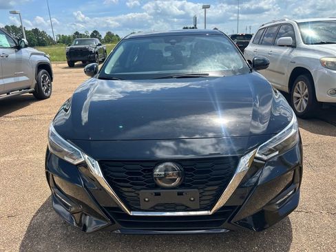 Used 2021 Nissan Sentra SR image 3