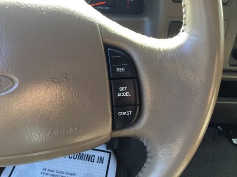 Used 2000 Ford F350 Lariat image 45