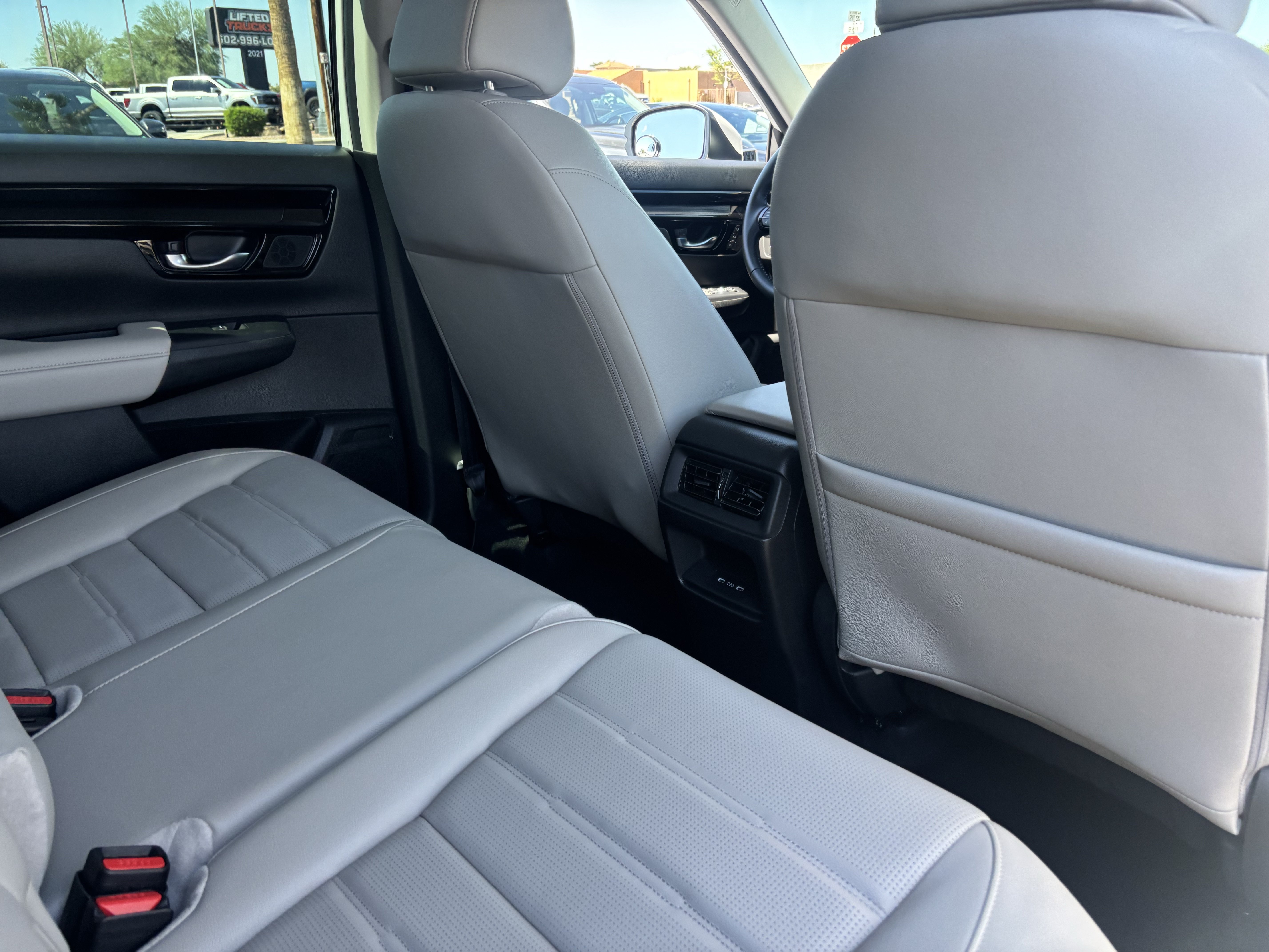 Used 2026 Honda CR-V EX-L image 12