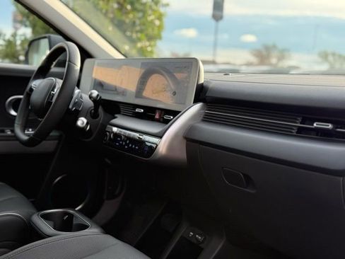 Used 2023 Hyundai Ioniq 5 SEL image 14