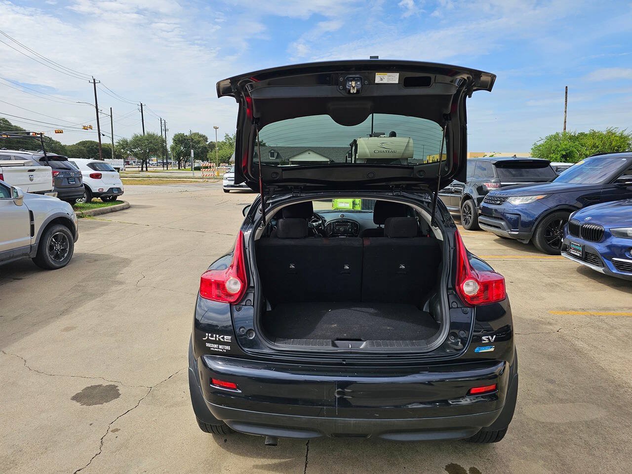 Used 2014 Nissan Juke SV FWD image 7