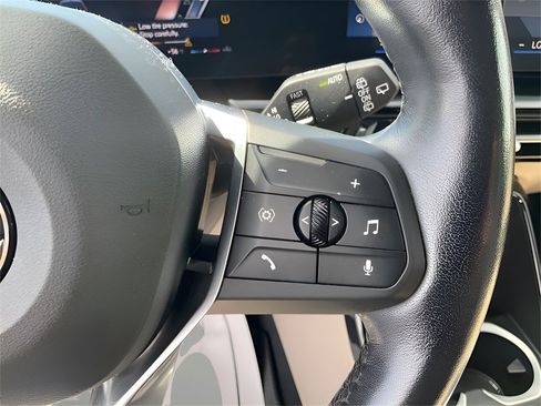 Used 2023 BMW X1 xDrive28i w/ Convenience Package image 9