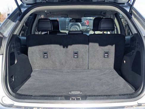 Used 2022 Ford Edge SEL image 30