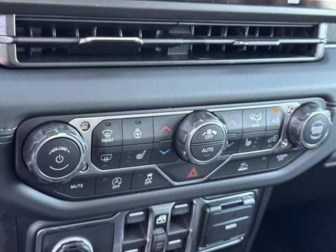 New 2026 Jeep Gladiator Rubicon w/ Steel Power Dome Hood Package image 17