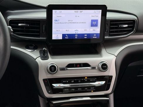 Used 2024 Ford Explorer XLT w/ Equipment Group 202A image 16